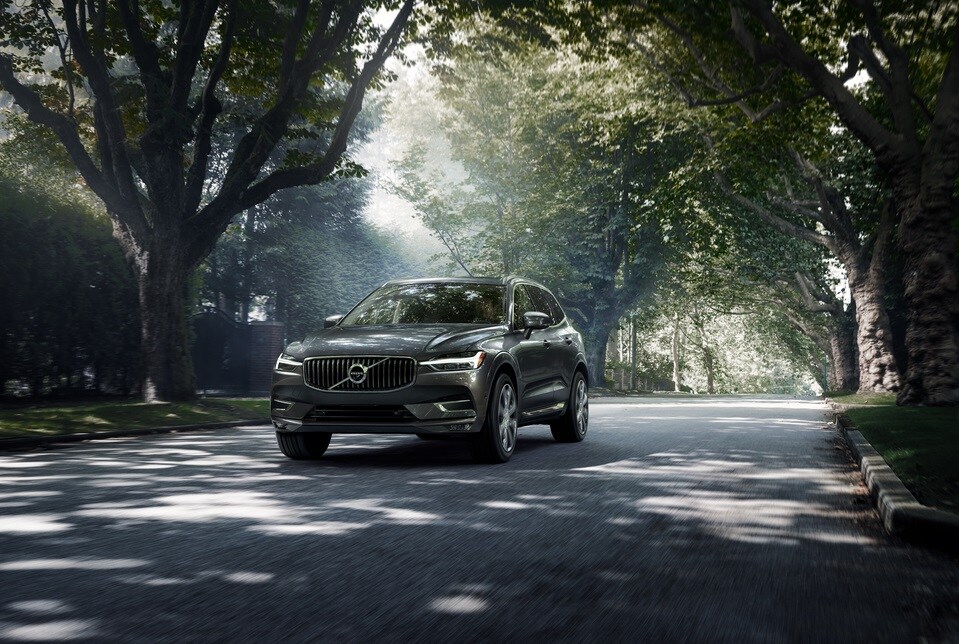 2021-Volvo-XC60-Inscription-B6-SUV-L08.jpg