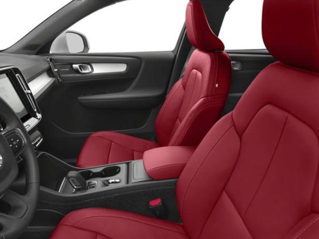Volvo XC40 Seats.jpg