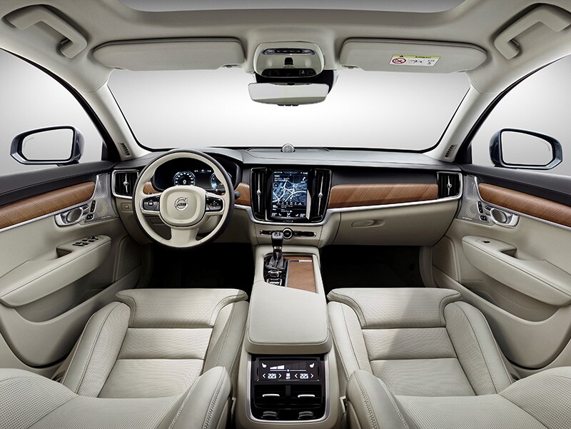 s90-dash.jpg