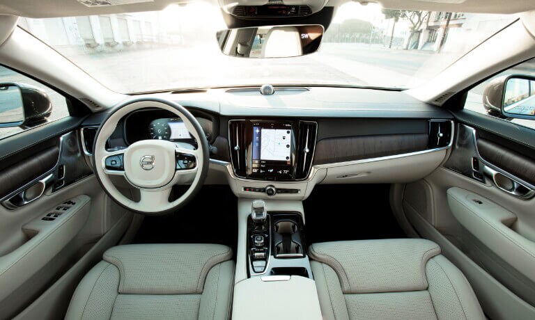 2021 Volvo Interior dashboard