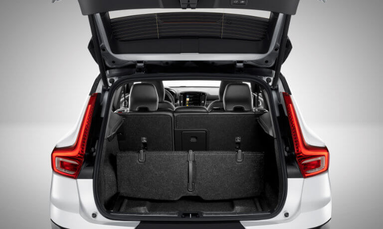 2021 Volvo XC40 interior rear cargo view