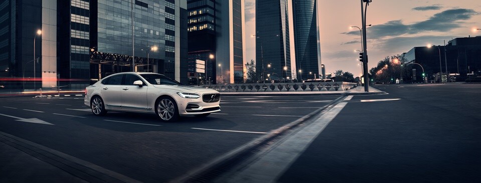 Volvo S90 Inscription T8 Sedan