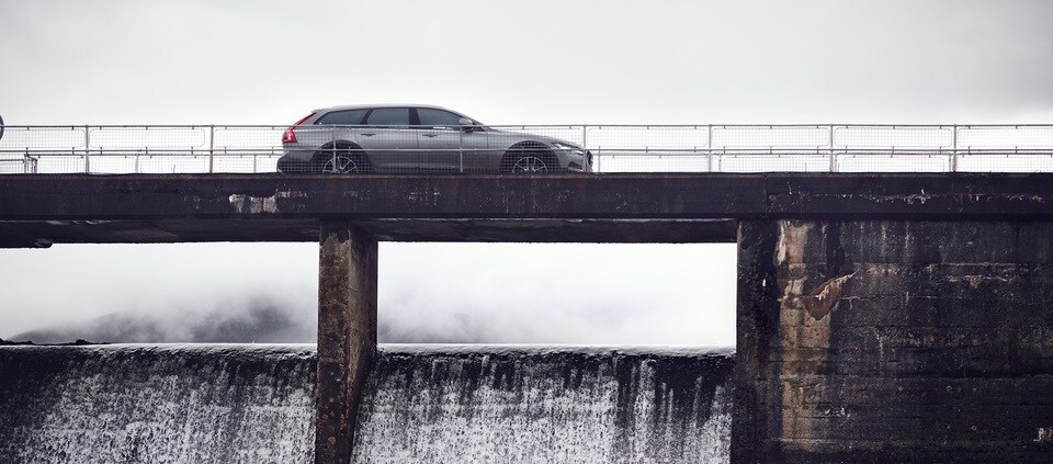 Volvo V90 Cross Country Sacramento, CO
