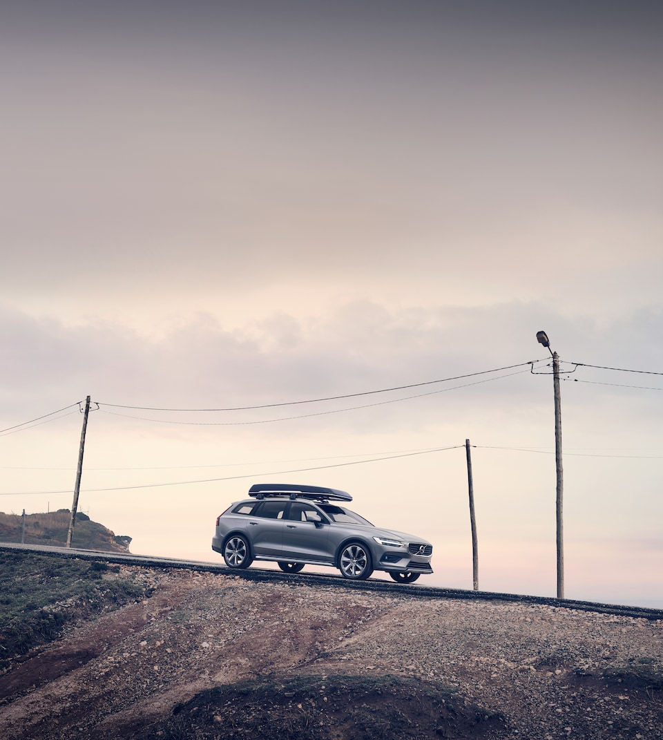 2020 Volvo V60 CrossCountry T5 Hatchback