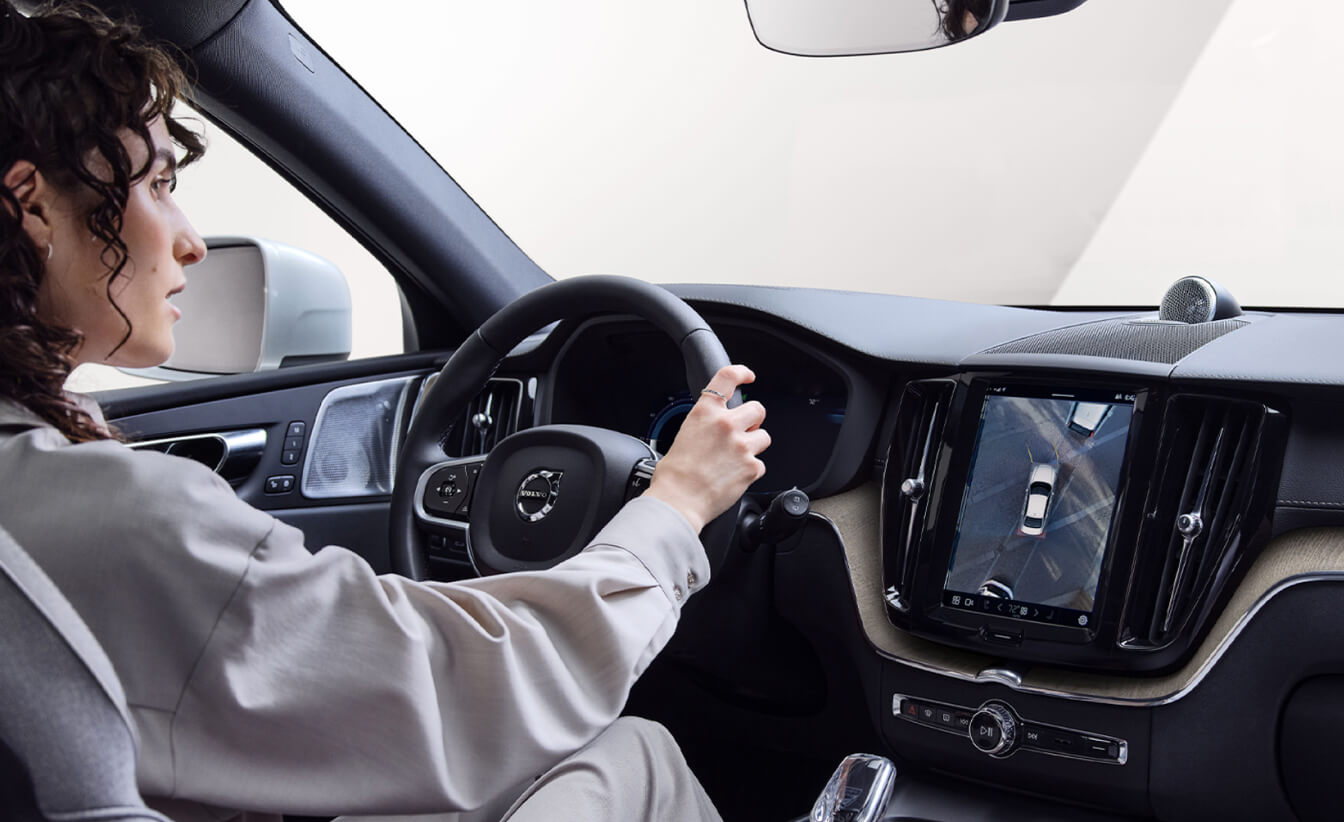 Explore the Volvo XC60 Interior Today