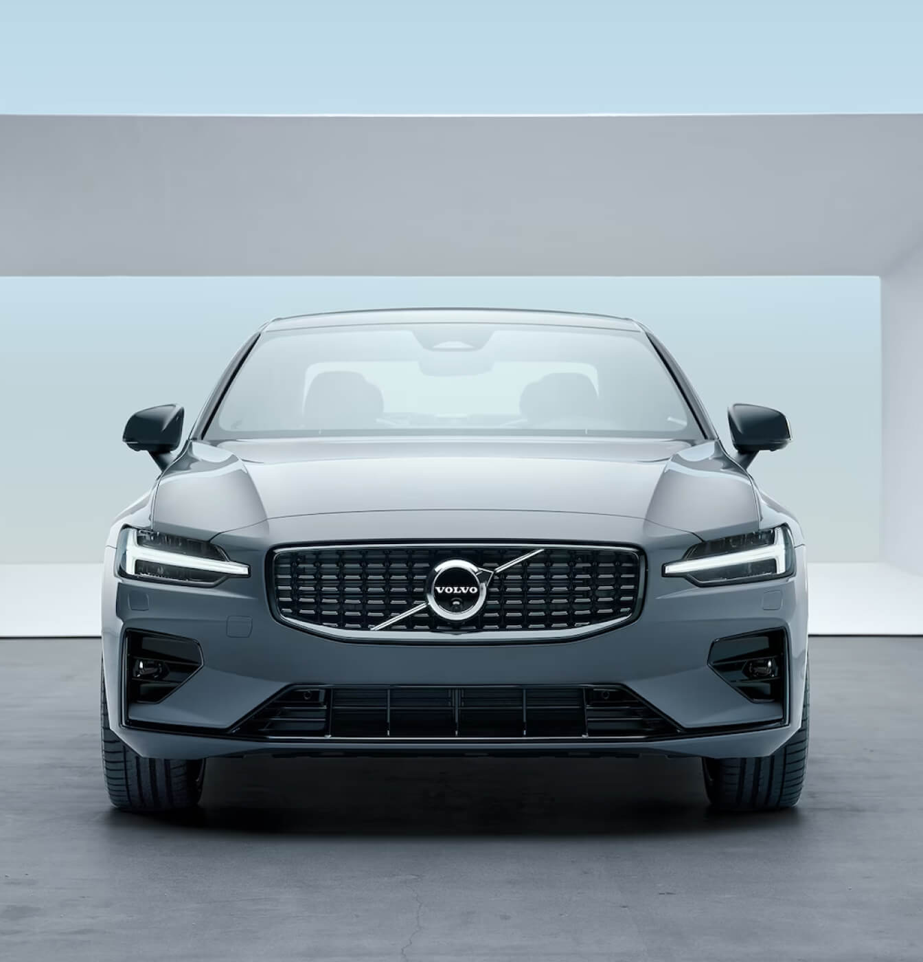Volvo S60 vs. Audi A4 Specs & Performance