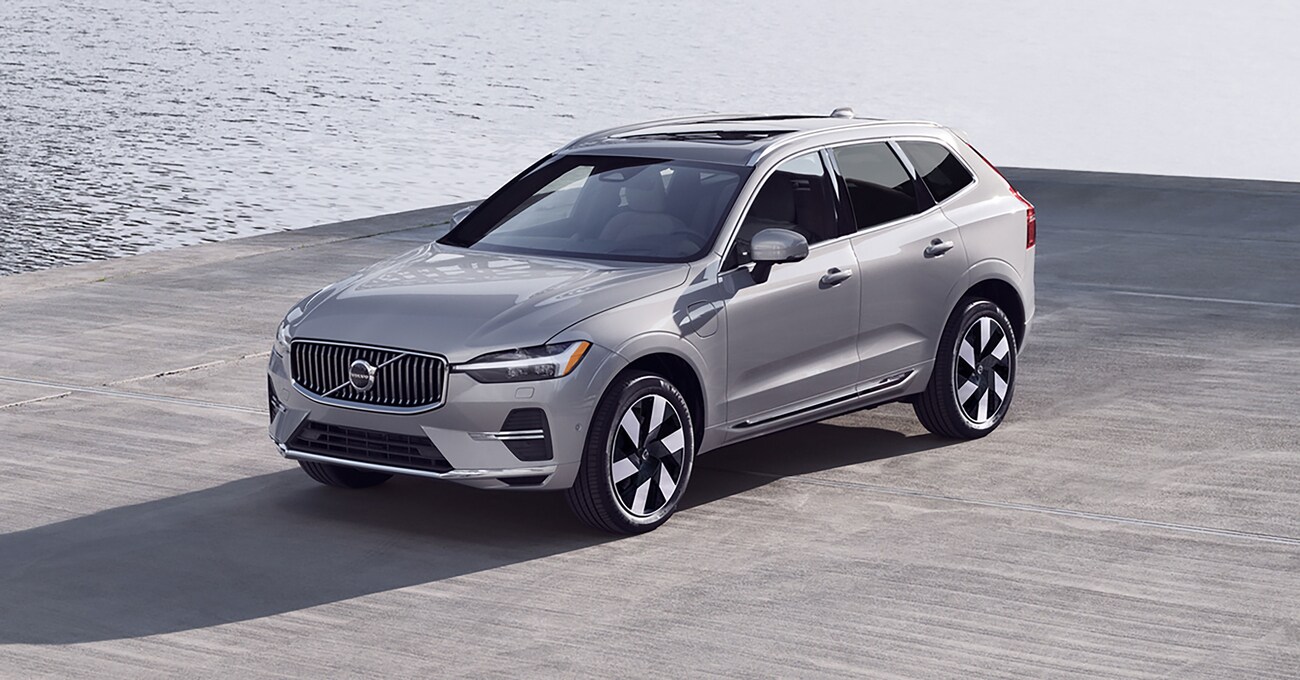2023-Volvo-XC60-SUV-L02..jpg