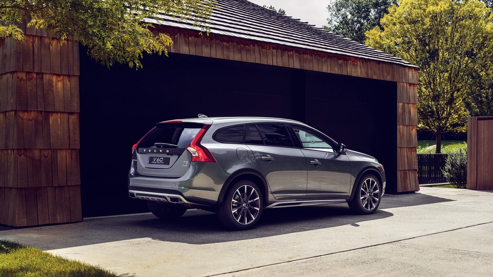 2018 Volvo V60 Exterior