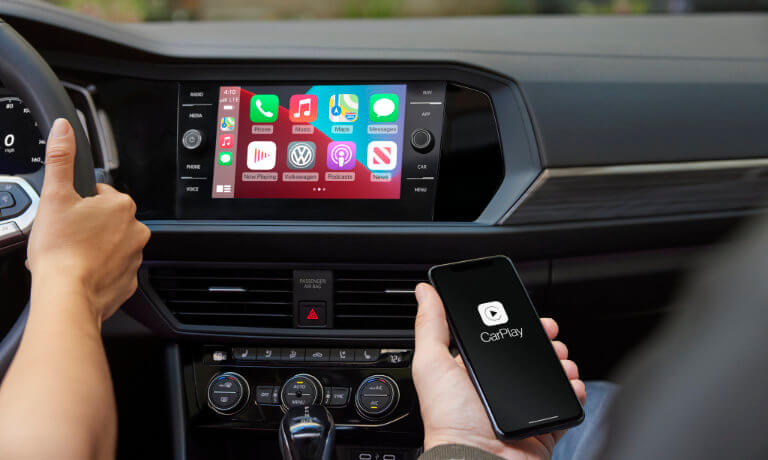 2023 Volkswagen Jetta interior infotainment Apple CarPlay