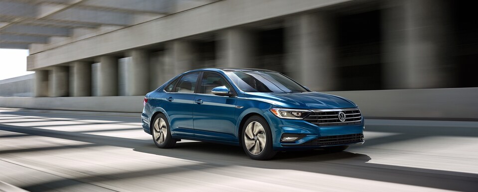 2019-Volkswagen-Jetta-SEL-Sedan-L01.png