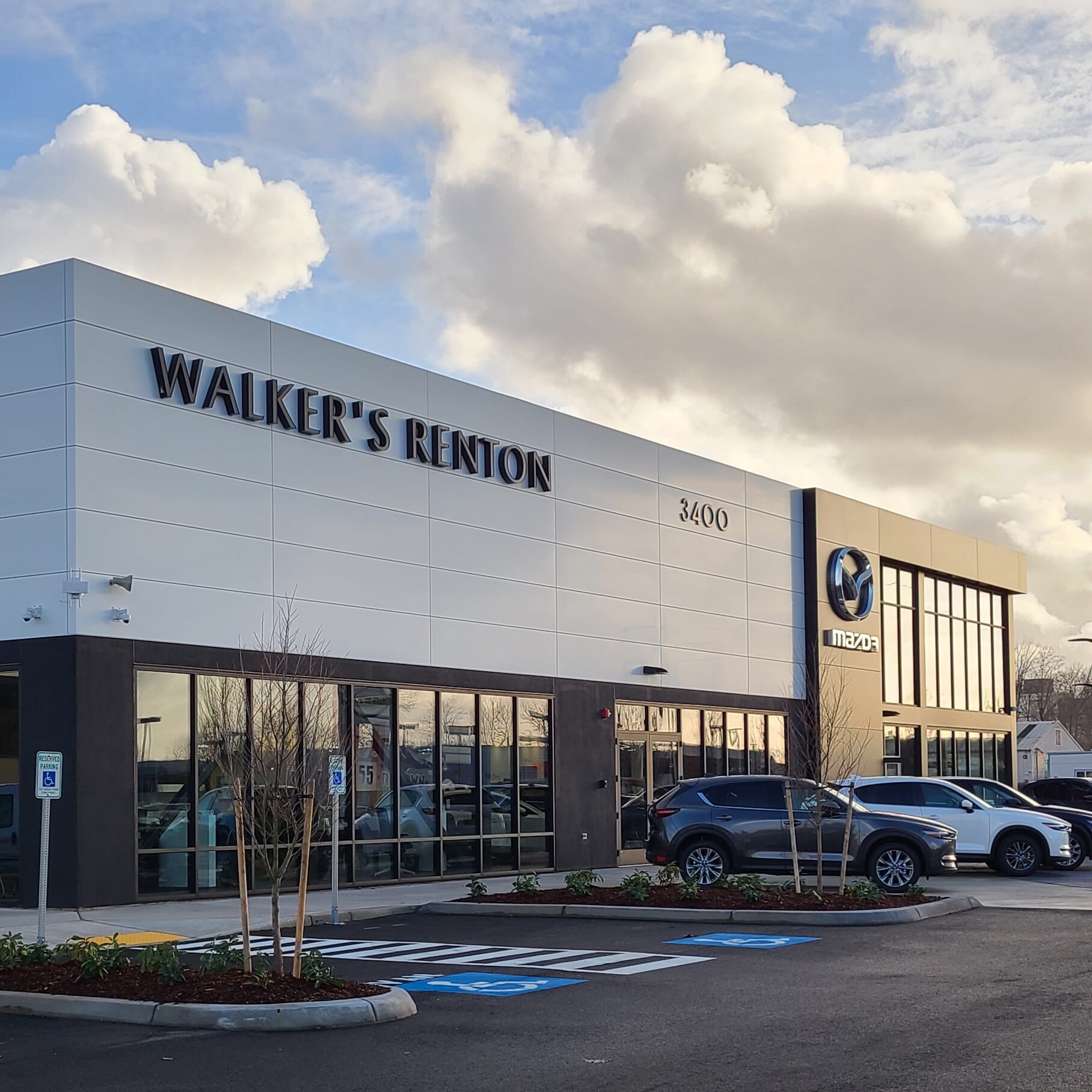 3400 East Valley Road Renton, WA 98057
