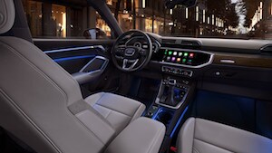 Cockpit of the 2019 Audi Q3 Cockpit of the 2019 Audi Q3