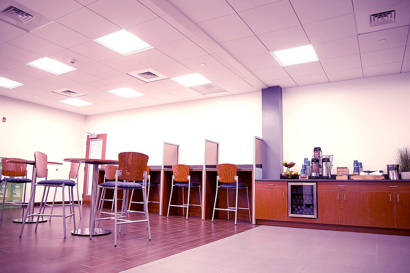 W&L Subaru Quiet Work Lounge