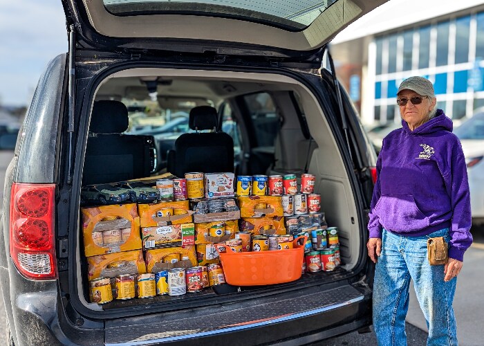 Pet food and supplies drive