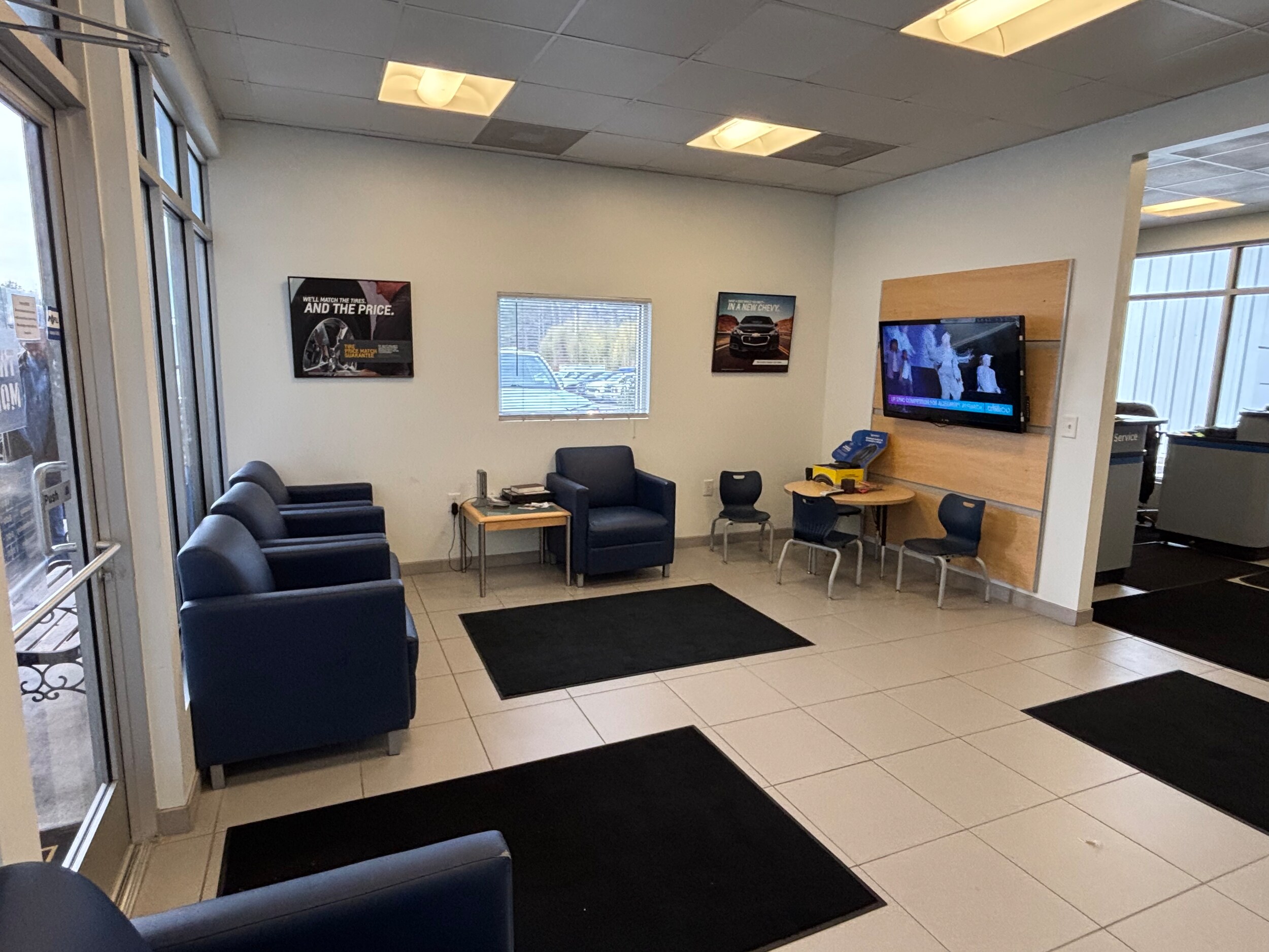 Ware Chevrolet service department waiting area