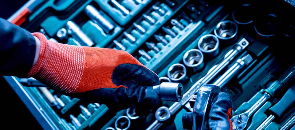 service.jpg INFINITI Service in Miami, FL