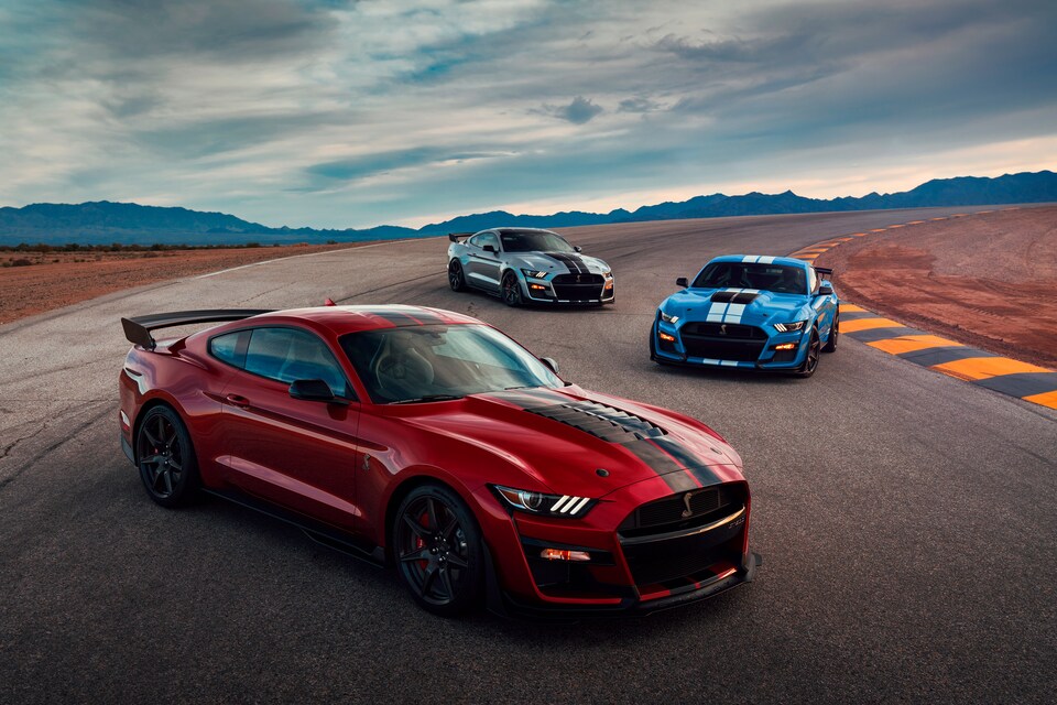 2023-Ford-Mustang-Lineup-01 (1).png