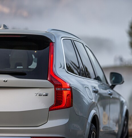 2020-XC90-T8