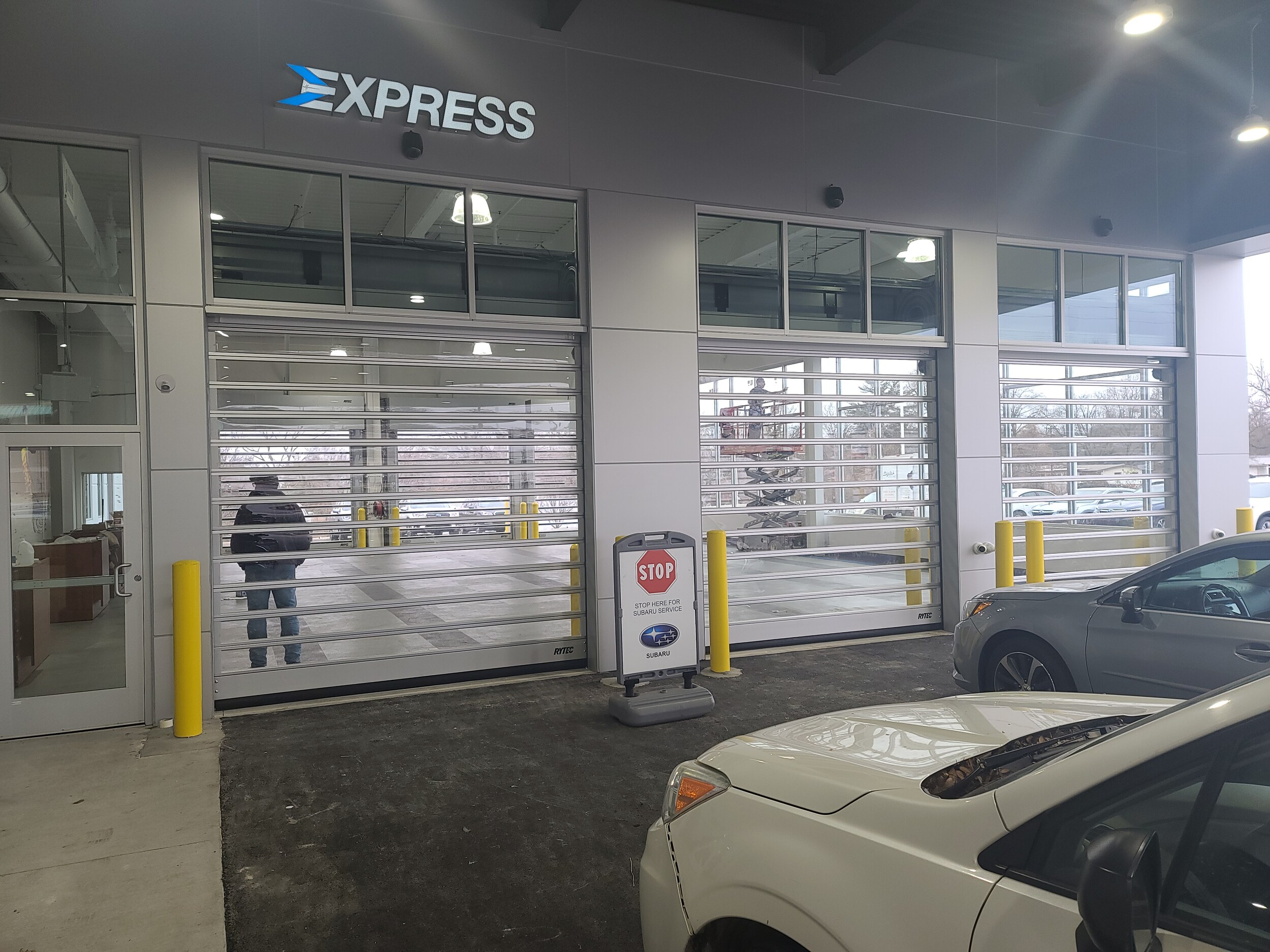 SHServiceEntrance.jpg