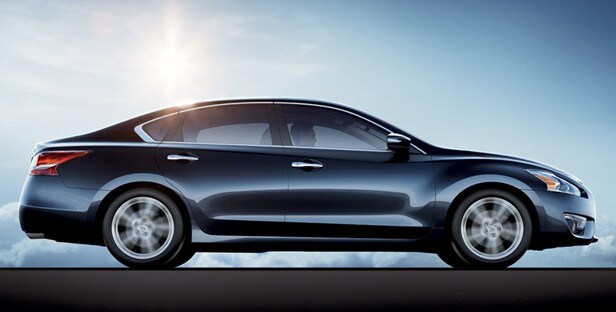 2013 Nissan Altima.png