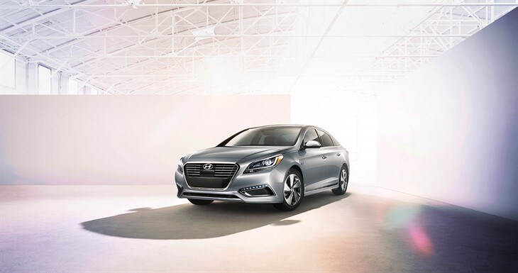 16 Sonata Hybrid (2).jpg