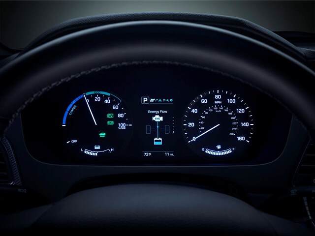 16 Sonata Hybrid (1).jpg