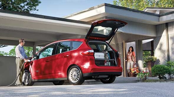 2015 Ford C-Max Exterior Rear End 2015 Ford C-Max Exterior Rear End