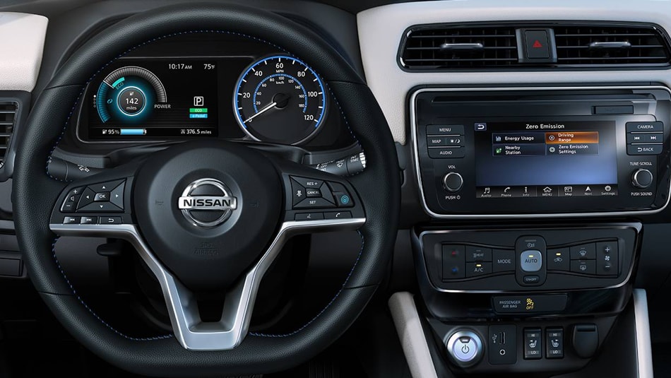 2018 Nissan Leaf - Intrior Dashboard