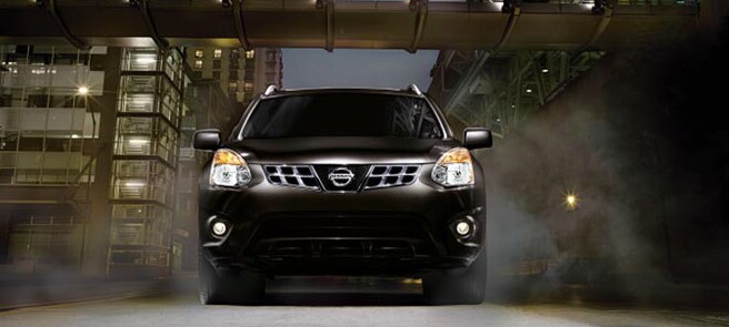 2013 Nissan Rogue Grill.png