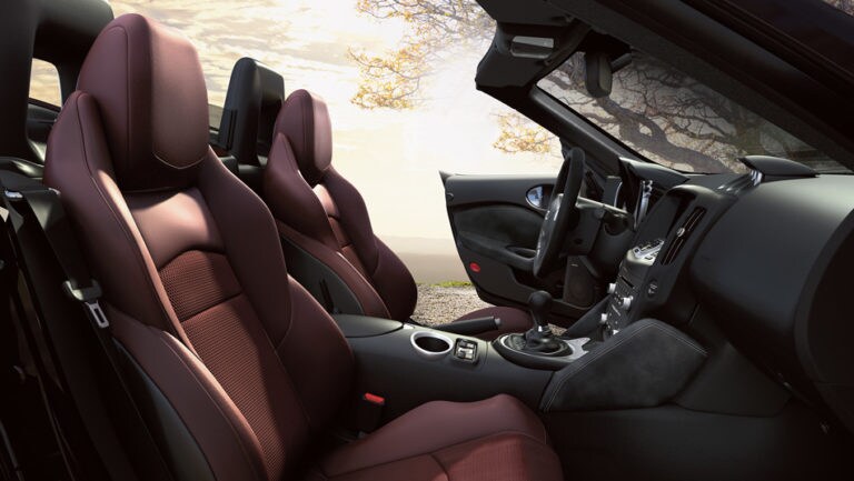 2018 Nissan 370Z Roadster Interior Seating