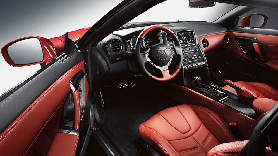 2015 Nissan GT-R Interior 2015 Nissan GT-R Interior