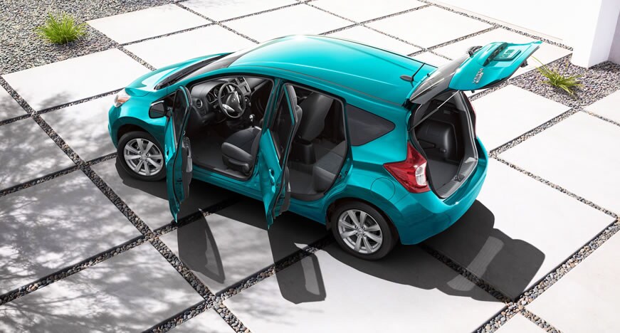 2013 Nissan Versa Note Side View.jpg