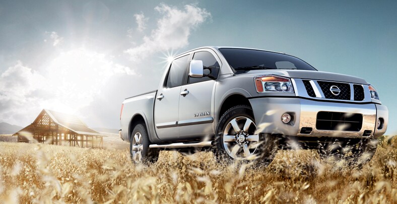 2013 Nissan Titan Crew Cab Exterior.png
