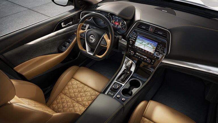 2018 Nissan Maxima Interior