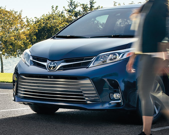 2018 Toyota Sienna - Exterior