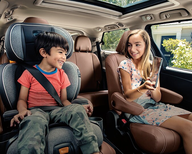 2018 Toyota Sienna - Interior Back