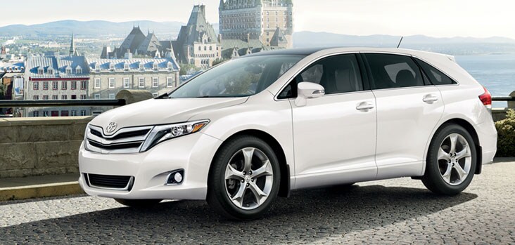 2014 Toyota Venza Exterior Front End.jpg 2014 Toyota Venza Exterior Front End