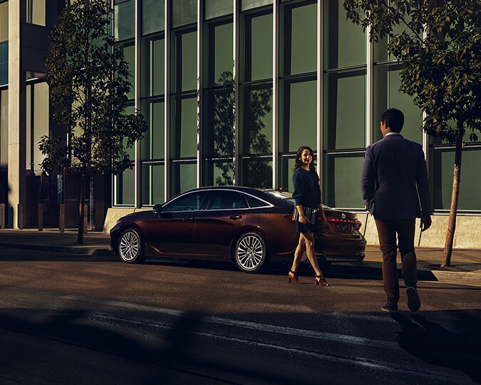2019 Toyota Avalon- Exterior Rear Side