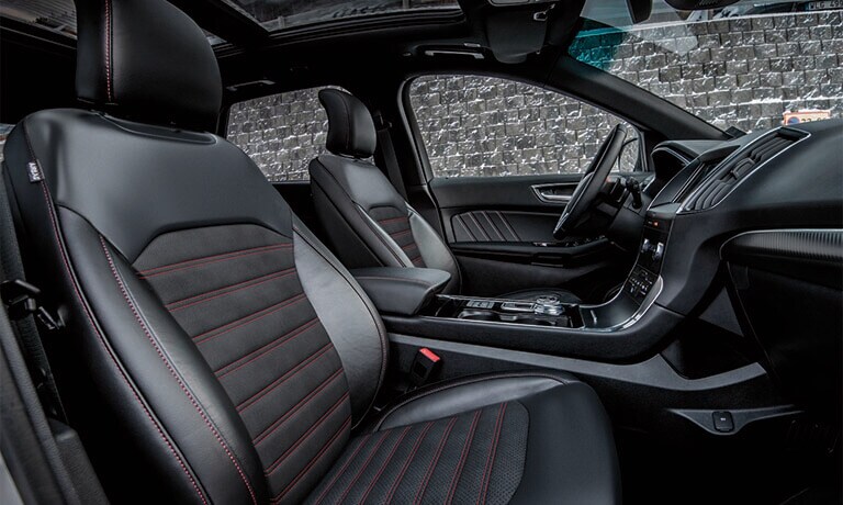 2023 Ford Edge interior front seats