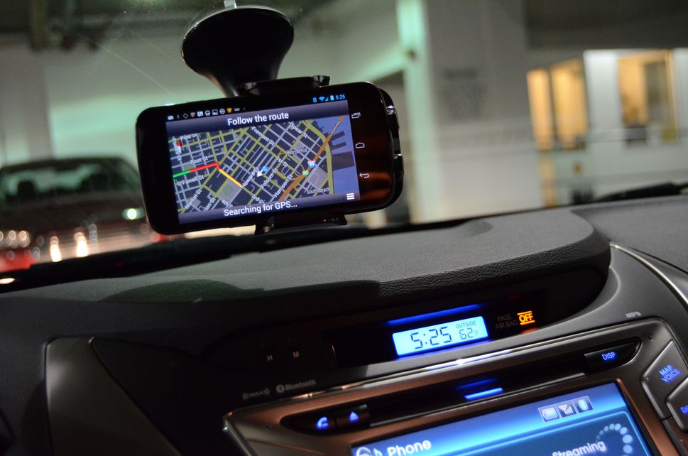 phone navigation in car.jpg