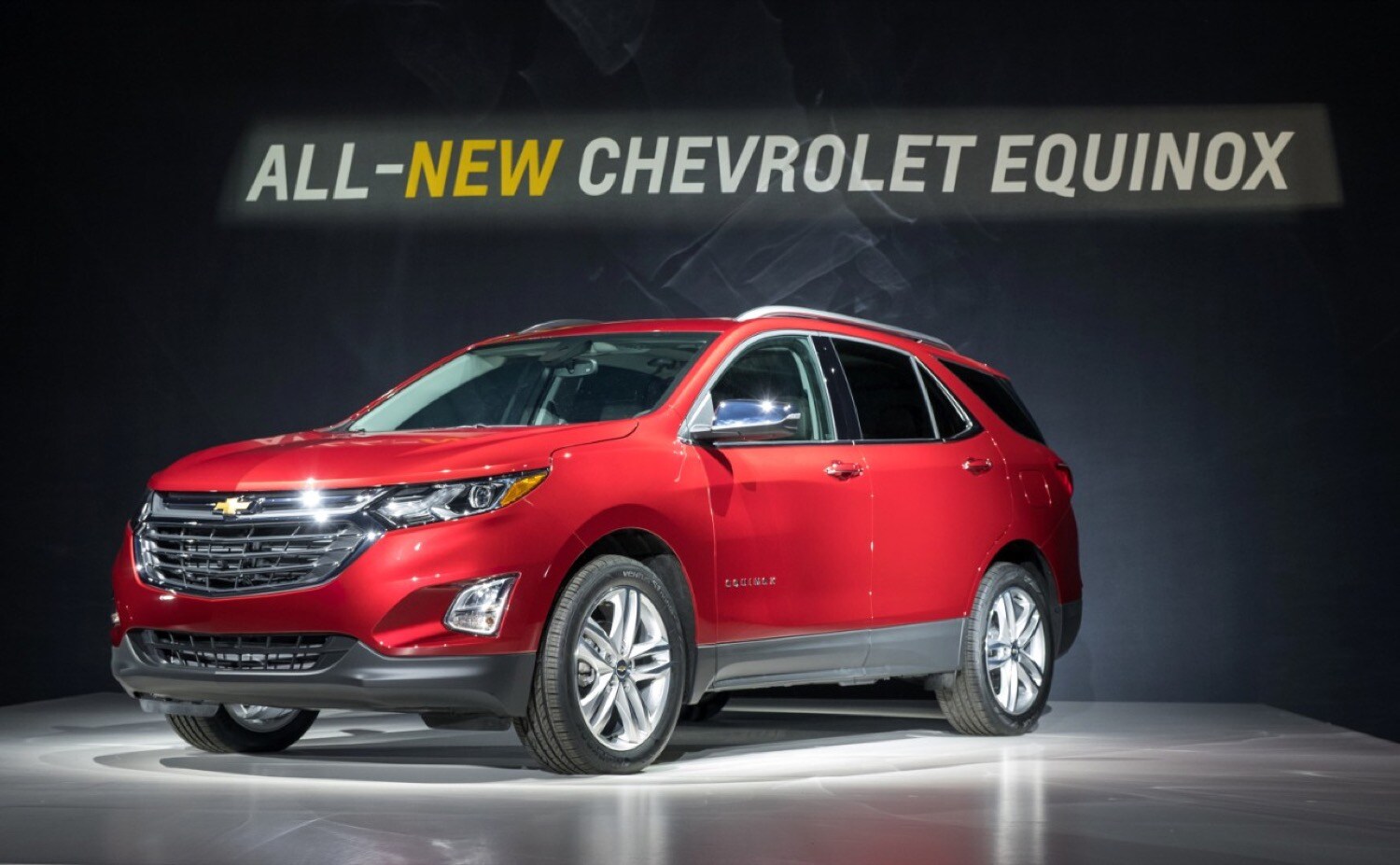 2018-chevrolet-equinox-reveal-06.jpg