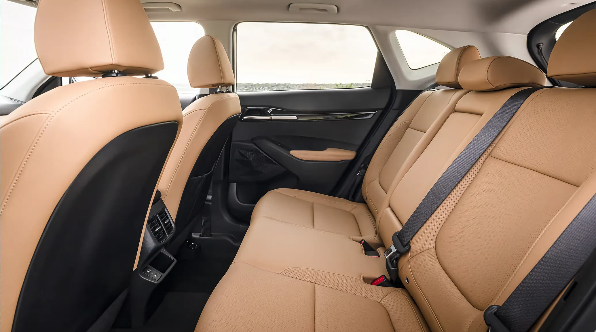 2026 Kia Seltos versatile interior.