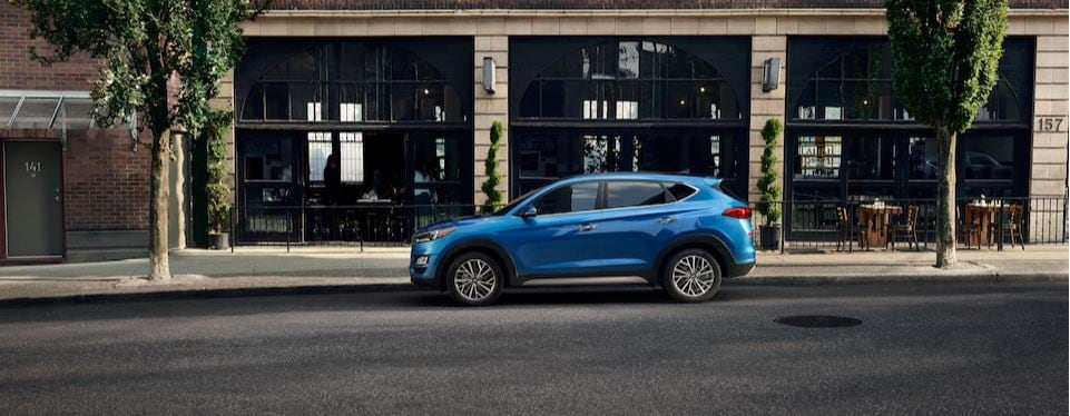 2019 Hyundai Tucson parked on street.JPG