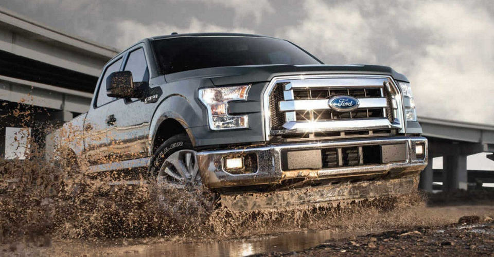 2017 Ford F-150 2017 Ford F-150 driving in the mud