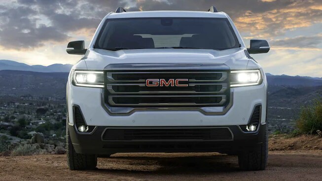 2022 Cadillac XT5 vs 2022 GMC Acadia 2022 Cadillac XT5 vs 2022 GMC Acadia