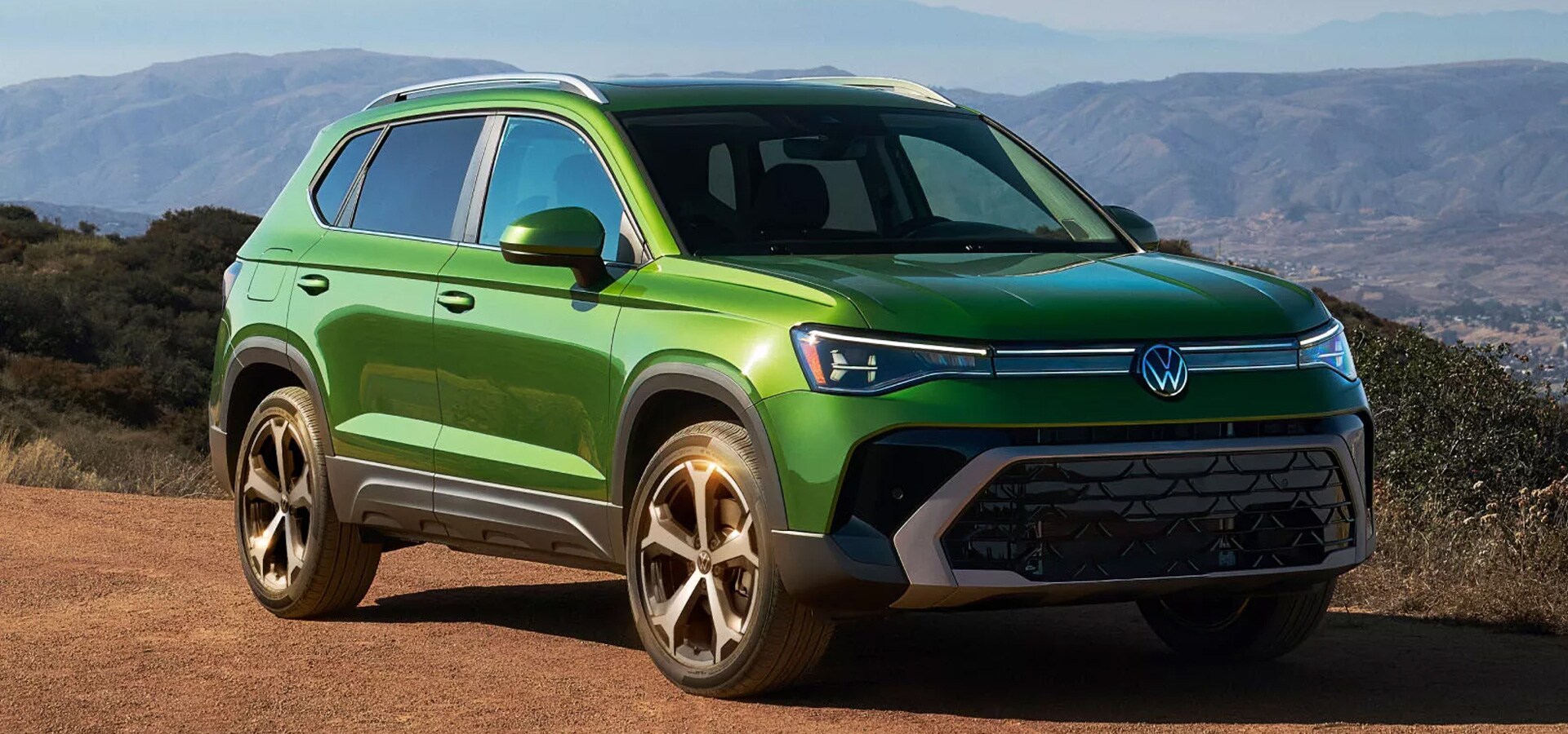 White Allen Volkswagen concierge renewal and detailing service