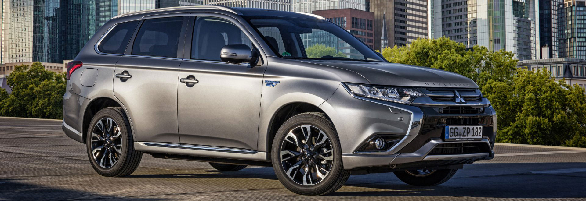 2021-outlander-phev.jpg 2021 Outlander PHEV in White Bear Lake, MN