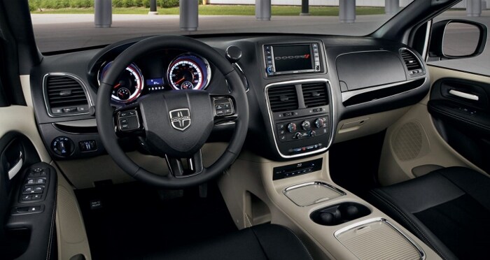 2018-Dodge-Grand-Caravan-Interior.jpg