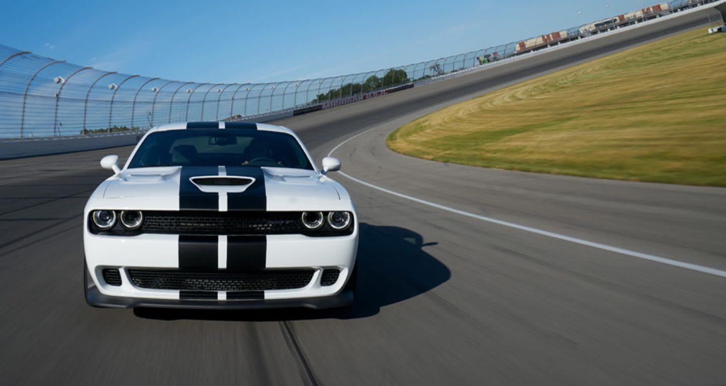 2018-challenger-gallery-exterior3.jpg.image.1440.jpg