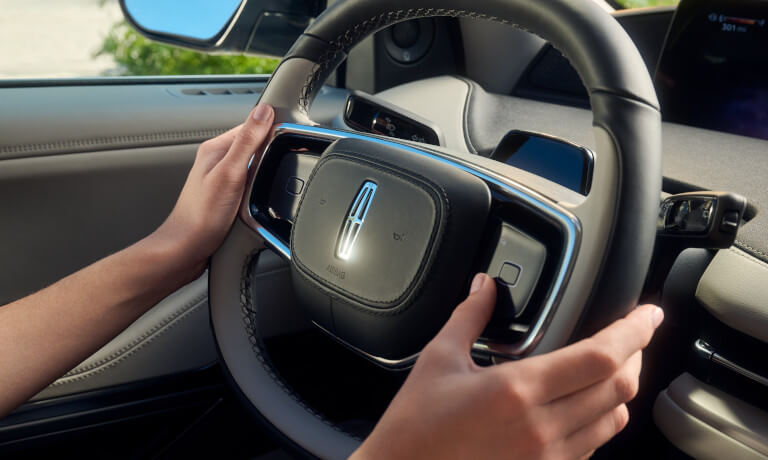 2025 Lincoln Navigator steering wheel